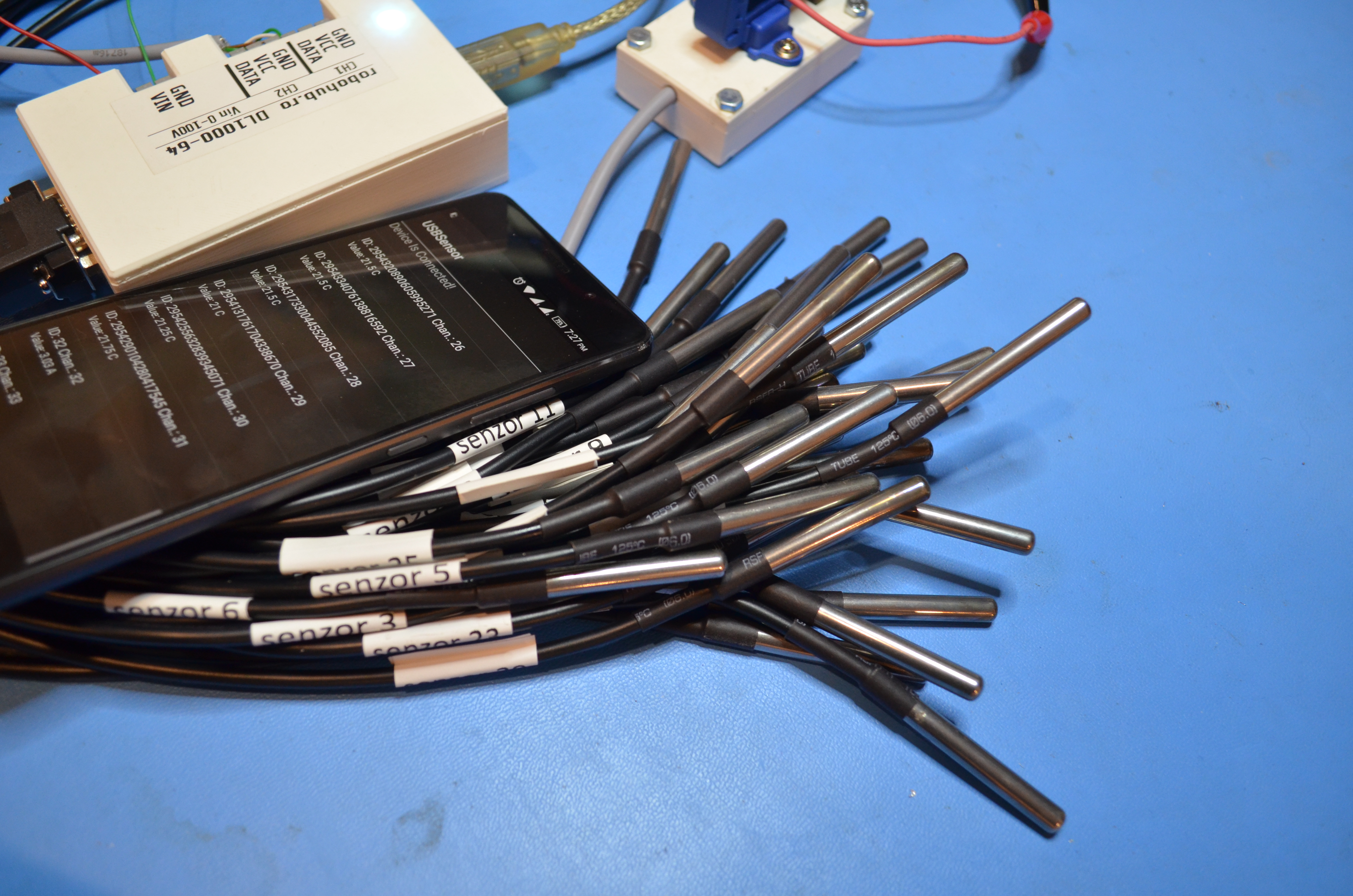 64 channel DS18B20 temperature data logger